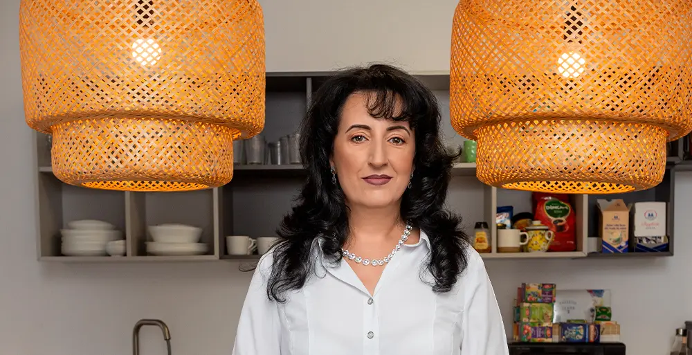 La 50 de ani, Dorina Ursu apreciază mult mai mult sănătatea, echilibrul, punând accent pe îngrijirea personală, mai ales pentru a menține o stare de bine, atât fizic, mental cât și emoțional.